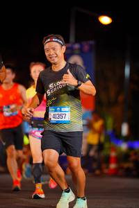 BIB: 41357
                            <button type="button" onclick="openModal(21560056)" class="btn btn-primary btn-sm float-right btn-popup" data-toggle="modal" data-target=".modal-high-quality">
                        <i class="fas fa-shopping-cart"></i> Add to Cart
                    </button>
                                            <button type="button" onclick="isThisMe(21560056, true)" class="btn btn-success btn-sm float-right btn-popup btn-isme hidden" data-toggle="tooltip" data-placement="bottom" title="นี่คือรูปของคุณใช่ไหม คลิกที่นี่เพื่อเอาเข้าอัลบั้ม">
                        <i class="fas fa-plus"></i> Add to album
                    </button>
                    <button type="button" onclick="isThisMe(21560056, false)" class="btn btn-warning btn-sm float-right btn-popup btn-isnotme hidden">
                        <i class="fas fa-ban"></i> Remove from album
                    </button>